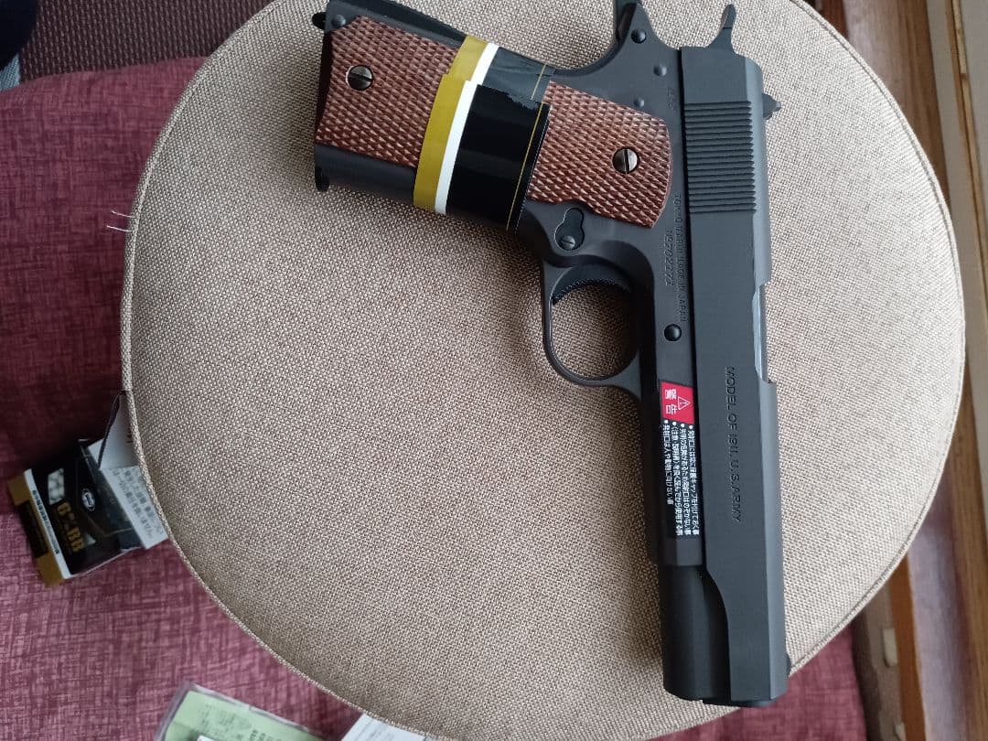 BB弾強烈東京マルイエアコッキング、コルトガバメント新品18禁【強化カスタム済】