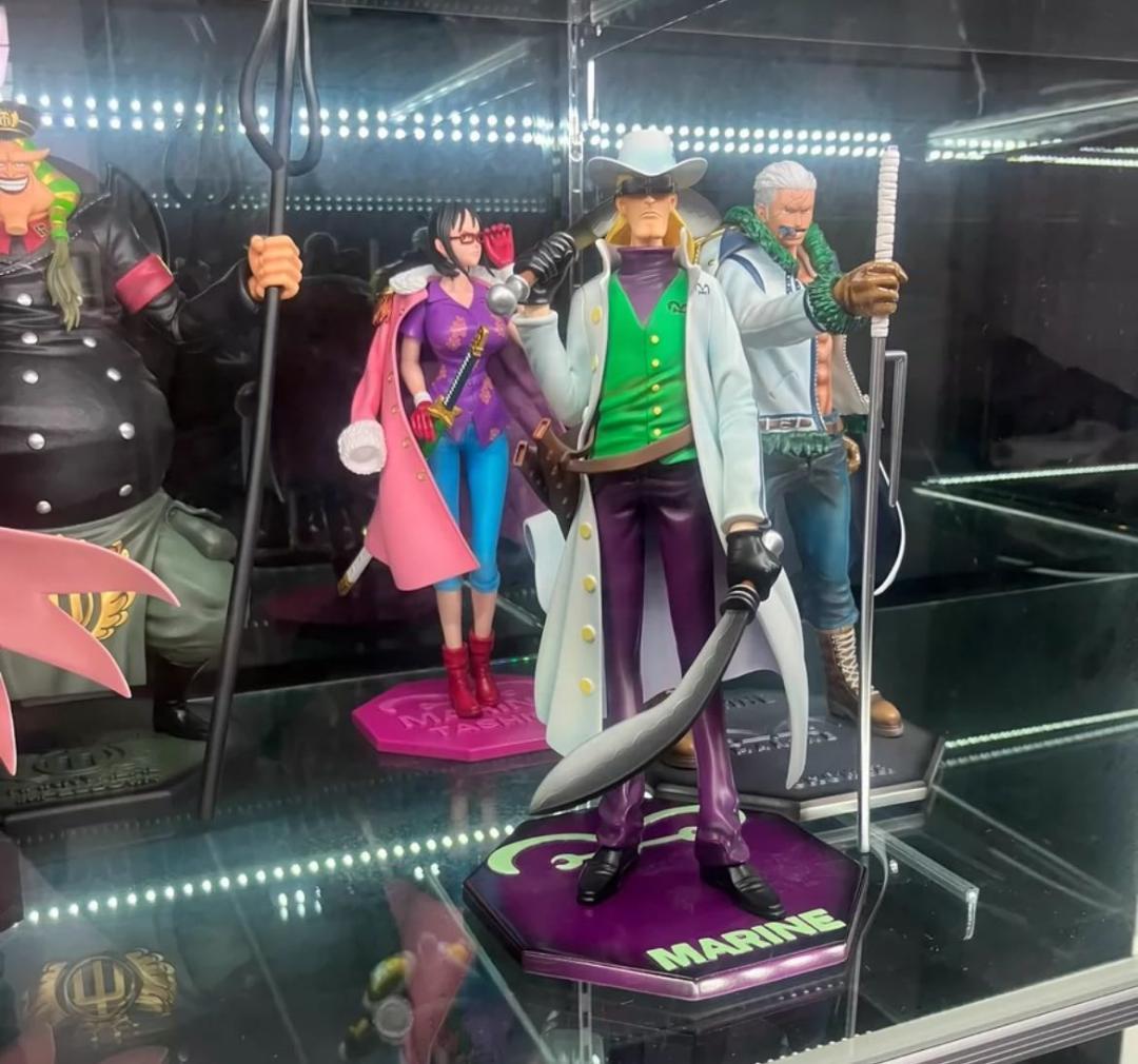 ワンピース Black ヘルメッポ ガレージキット ガレキ スタチューフィギュア