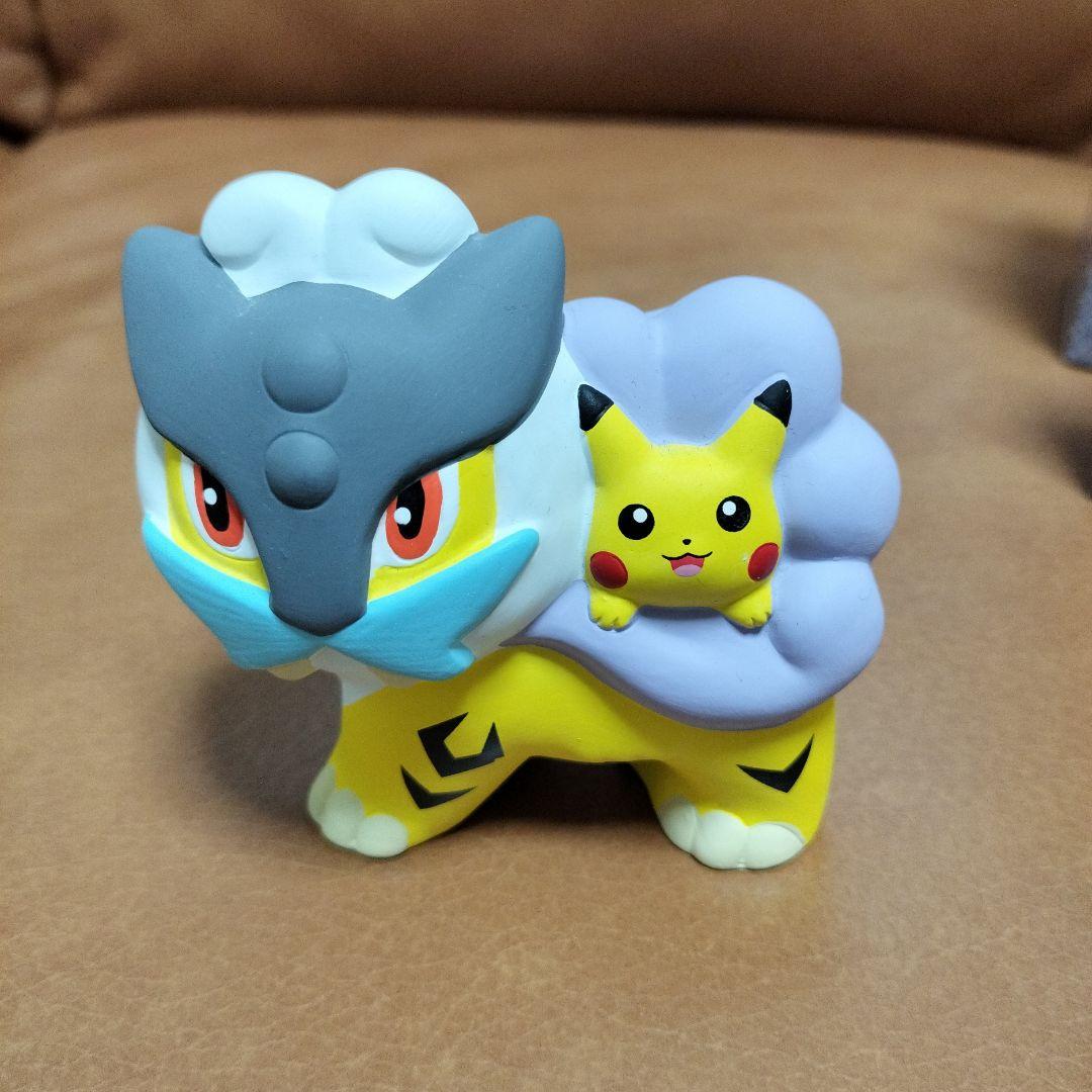 ポケモン 陶飾り ライコウ ピカチュウ