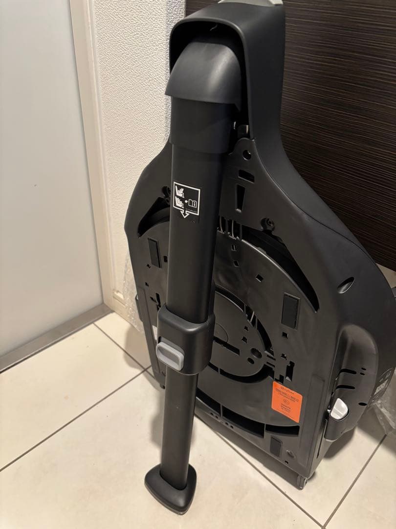 サイベックス　チャイルドシートクラウドT i ベース　アダプター