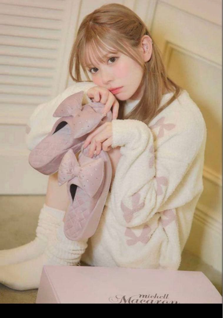 ミシェルマカロンノベルティ リボン柄ルームウェア&リボンスリッパ