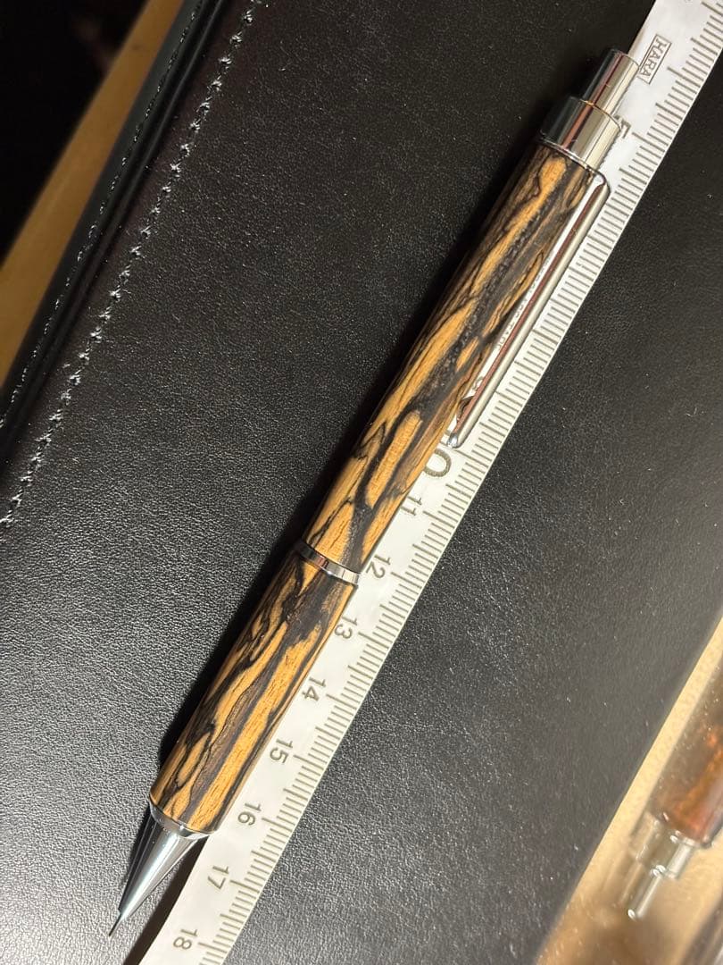 クラフトエー ペールムーンエボニー シャープペンシル craftA