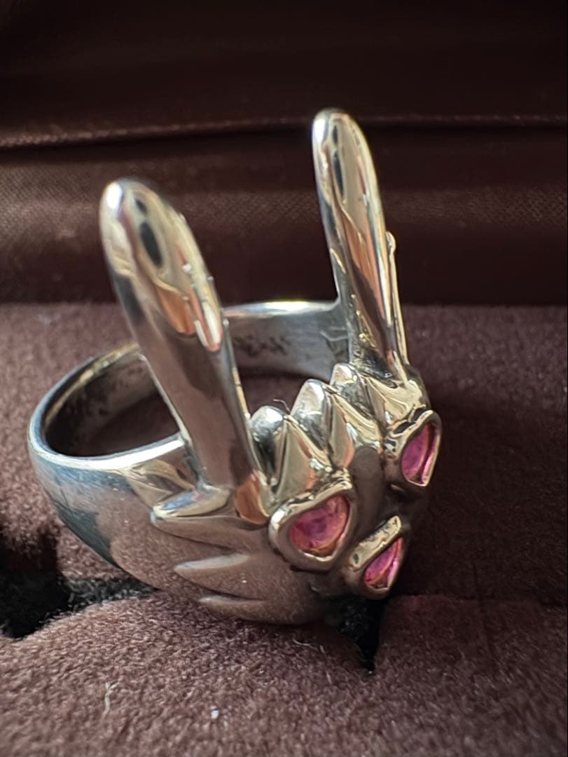 忌野清志郎 ヒトハタウサギ リング 【非公認】 22号 - メルカリ