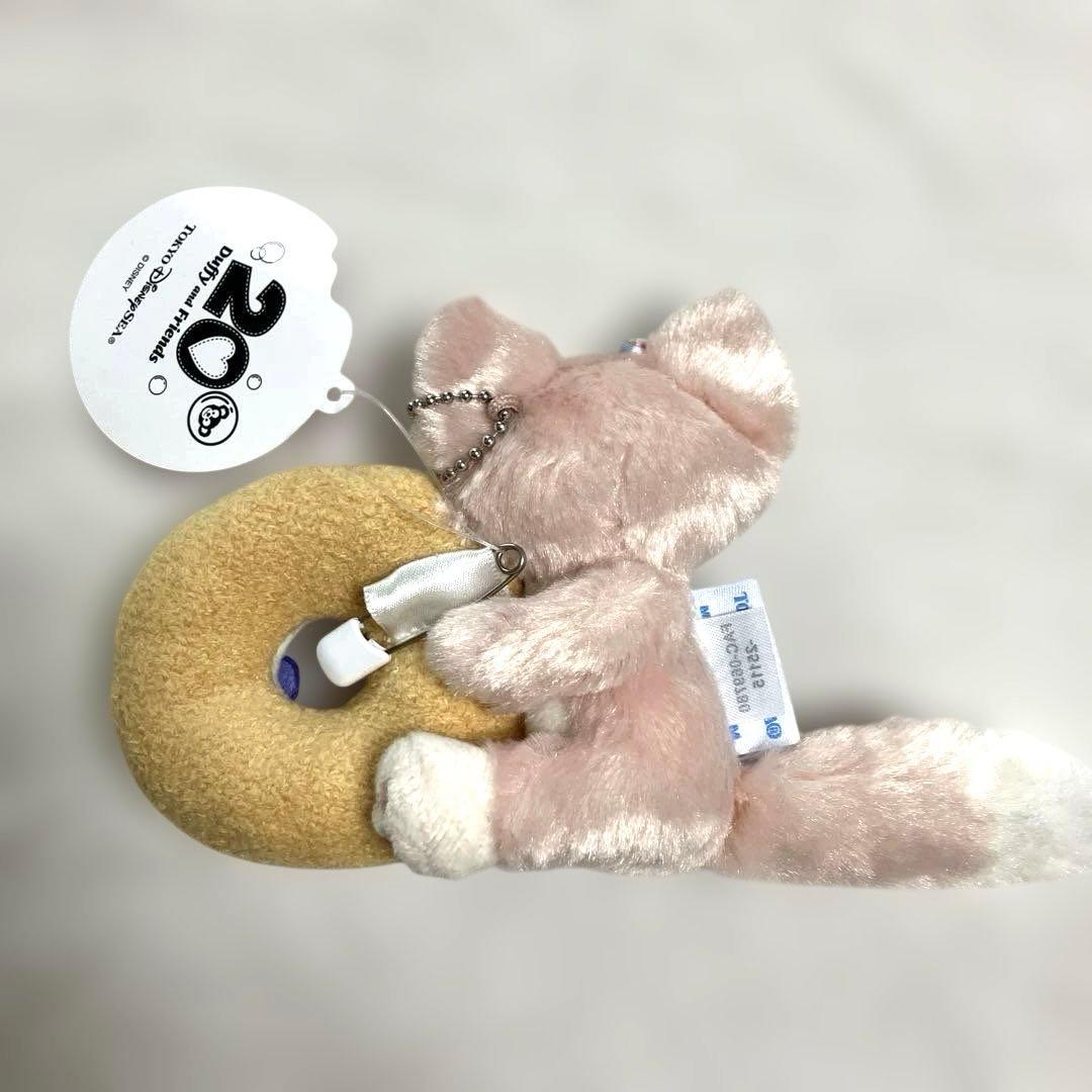 ディズニーシー】 リーナベル ぬいぐるみバッジ チャーム ダッフィー