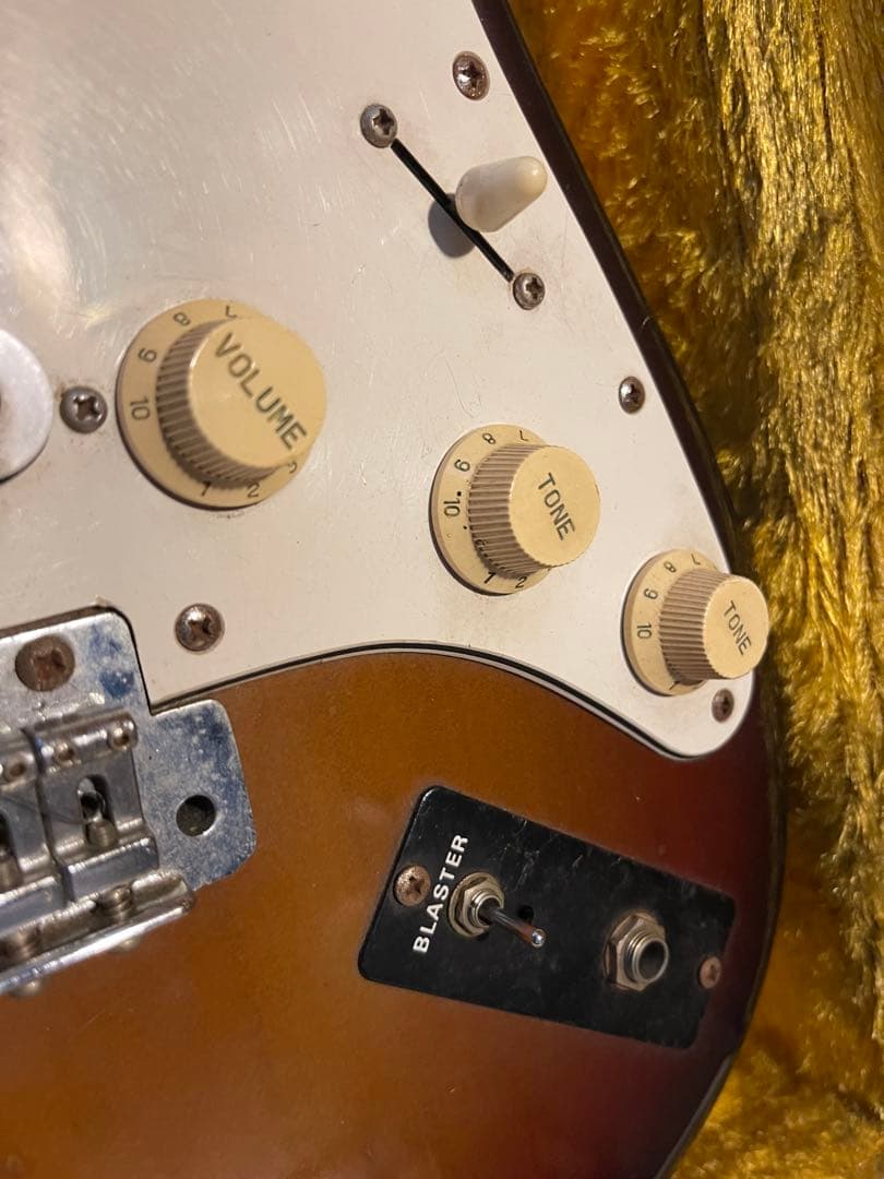 b*0様 heerby EXCELLE TYPE 1000 エレキギター　ジャン