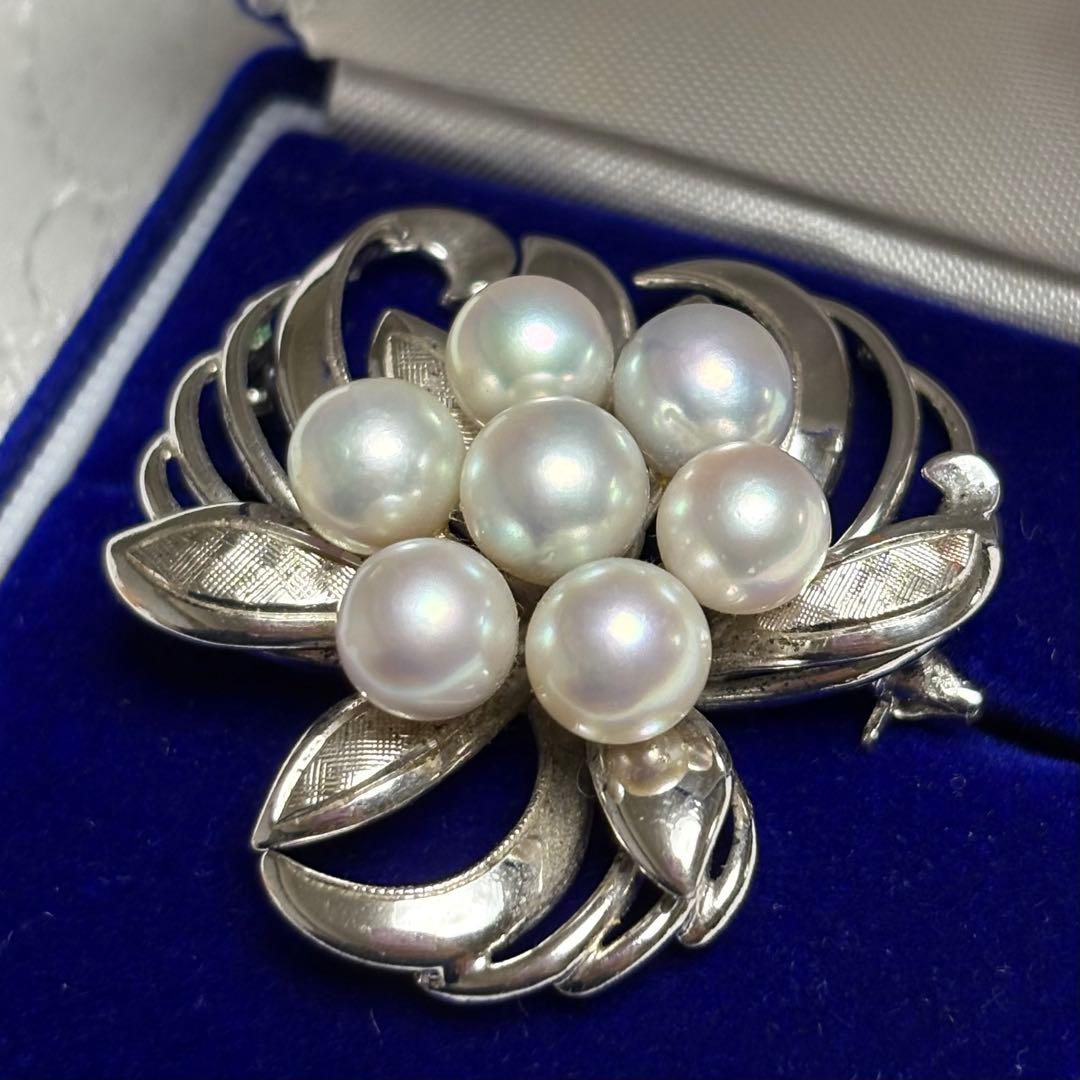 超希少 アコヤ真珠 ブローチ 極上 花珠級 無調色 オーロラグレー 8.0mm