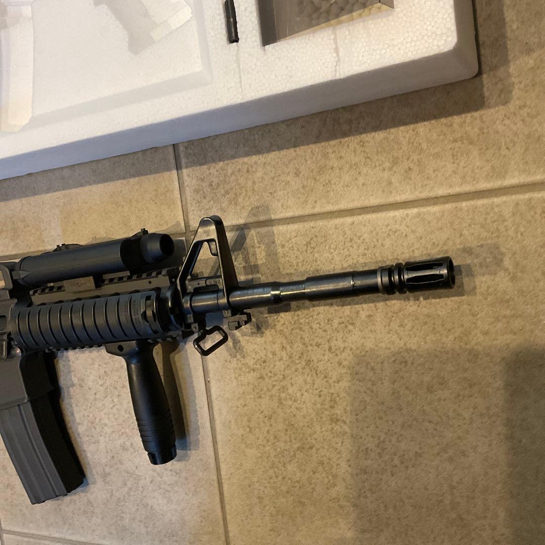 美品90m/s東京マルイ純正電動ガン新型M4A1RIS本体＋マガジン良品-お得