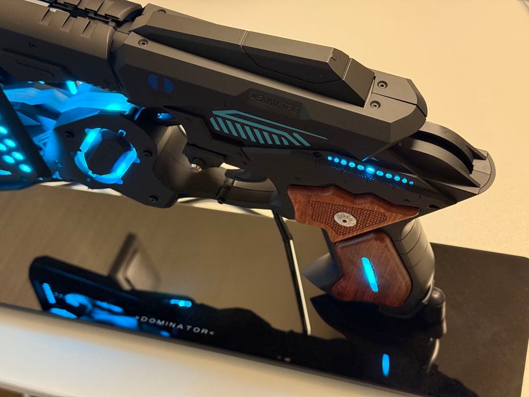 Cerevoドミネーター 10thAnniversaryEditionスタンド付