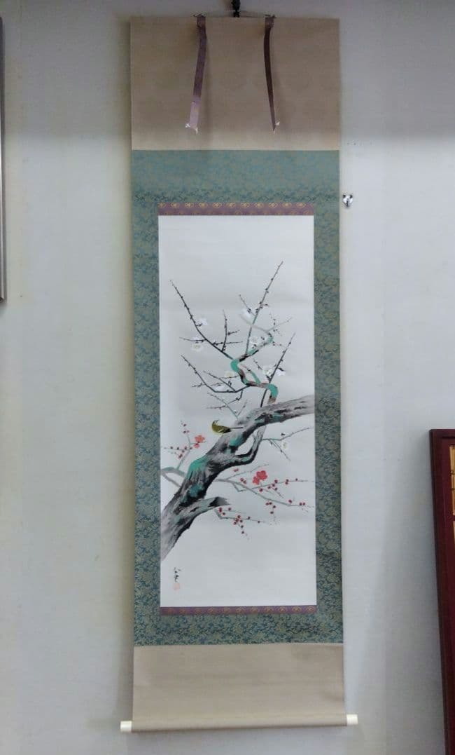 掛け軸　梅に鶯　春雪