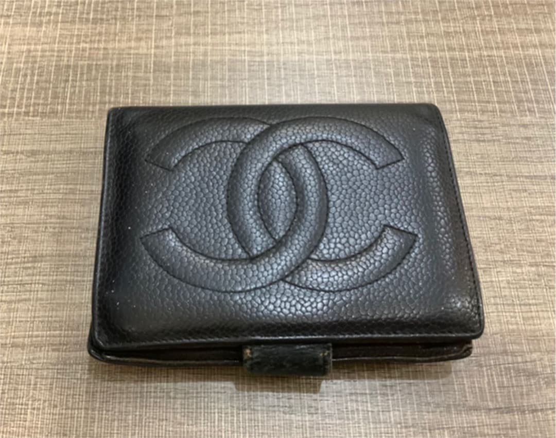 CHANEL シャネル 二つ折り財布