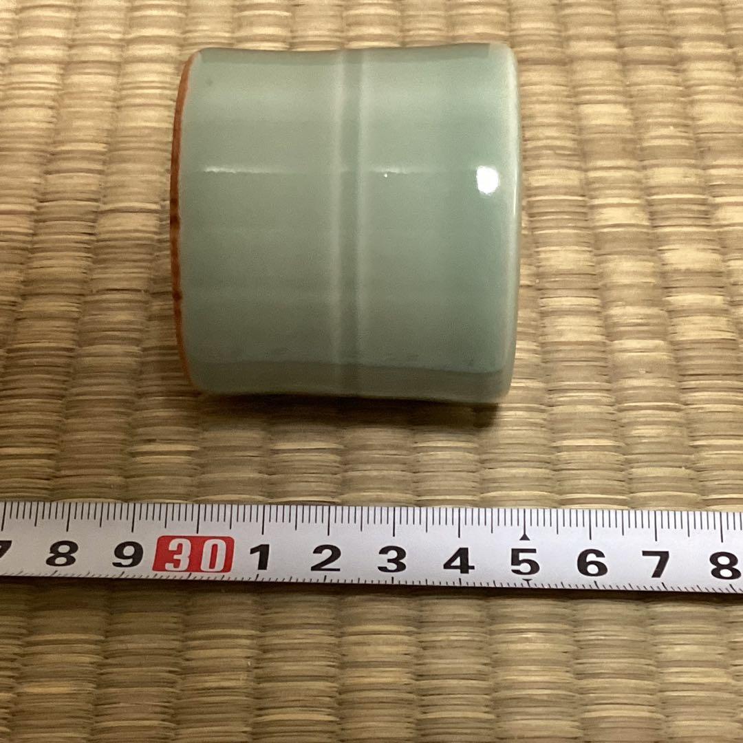 茶道具　青磁竹節蓋置　清風与平