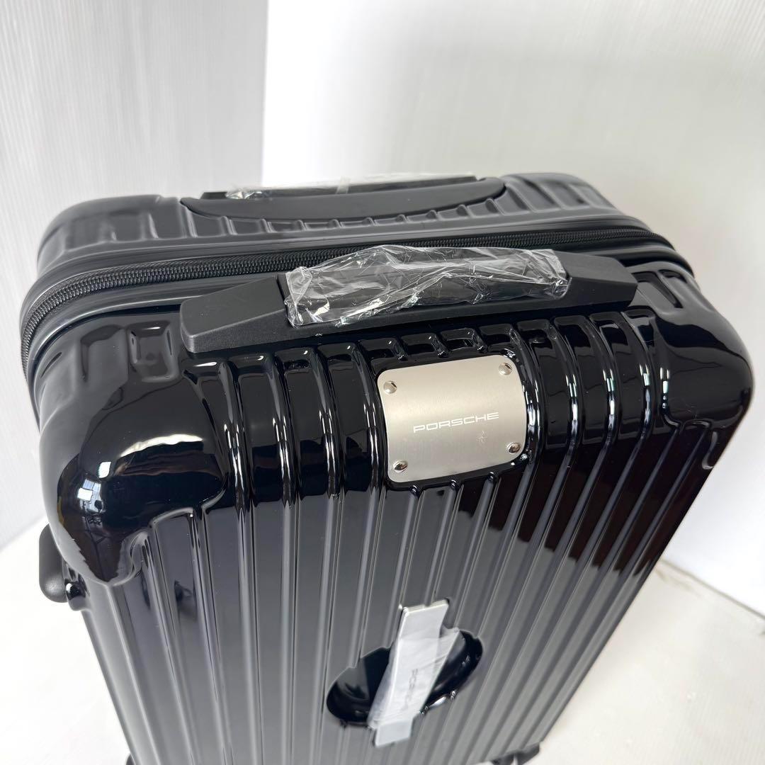 BOTTEGA VENETAの黒と茶色の小型アタッシュケースケース