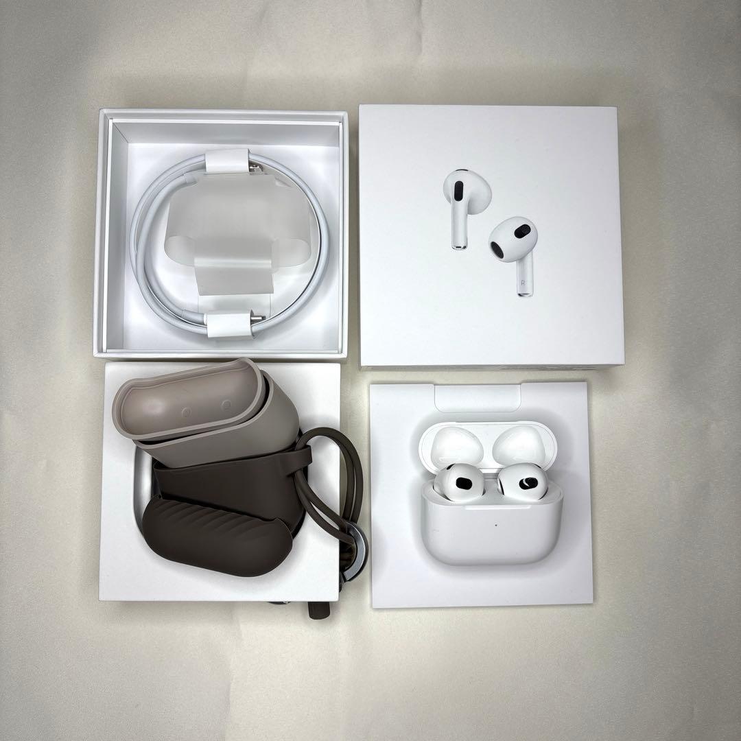 MagSafe充電ケース付き AirPods（第3世代） AirPods （第3世代