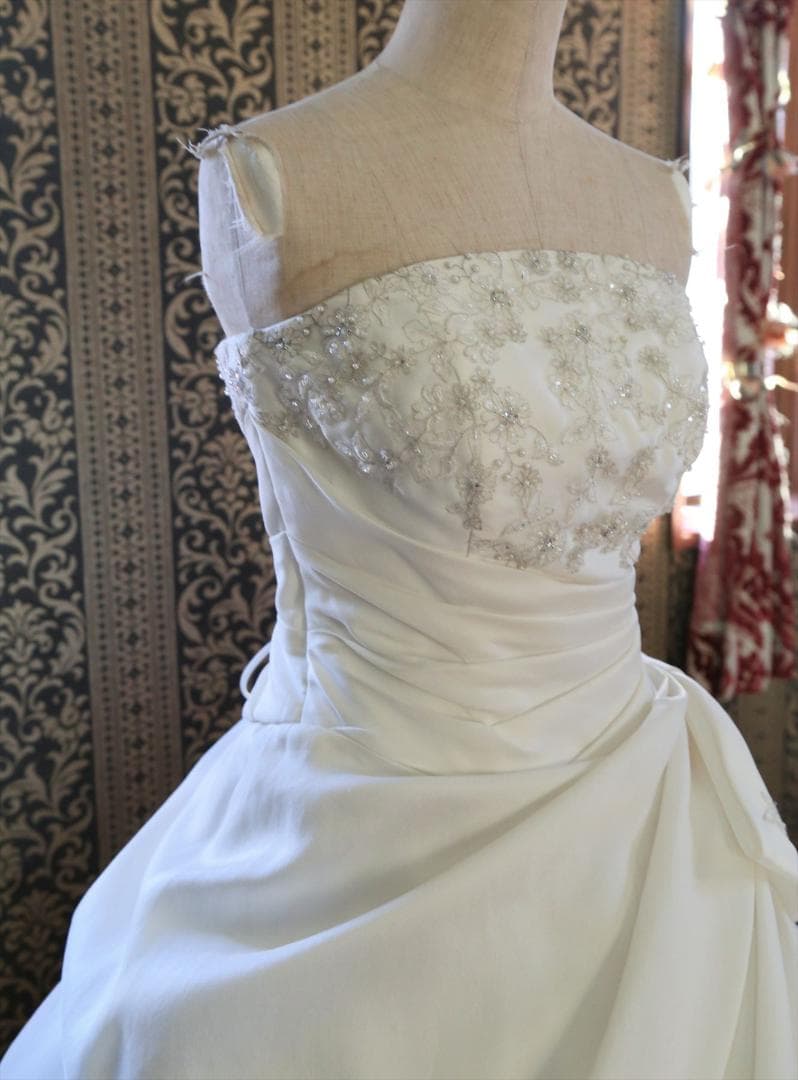 574LibraLibera高級ウエディングドレス9号11号13号MATSUO