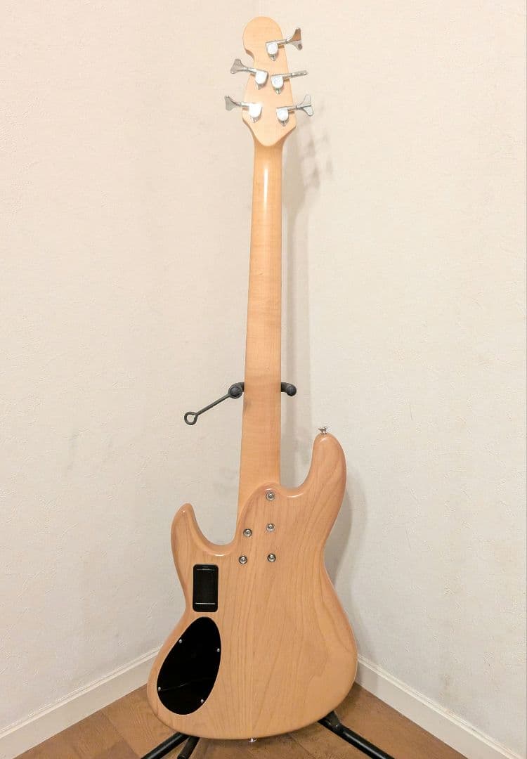 Maruszczyk Elwood L Custom 5弦ベース