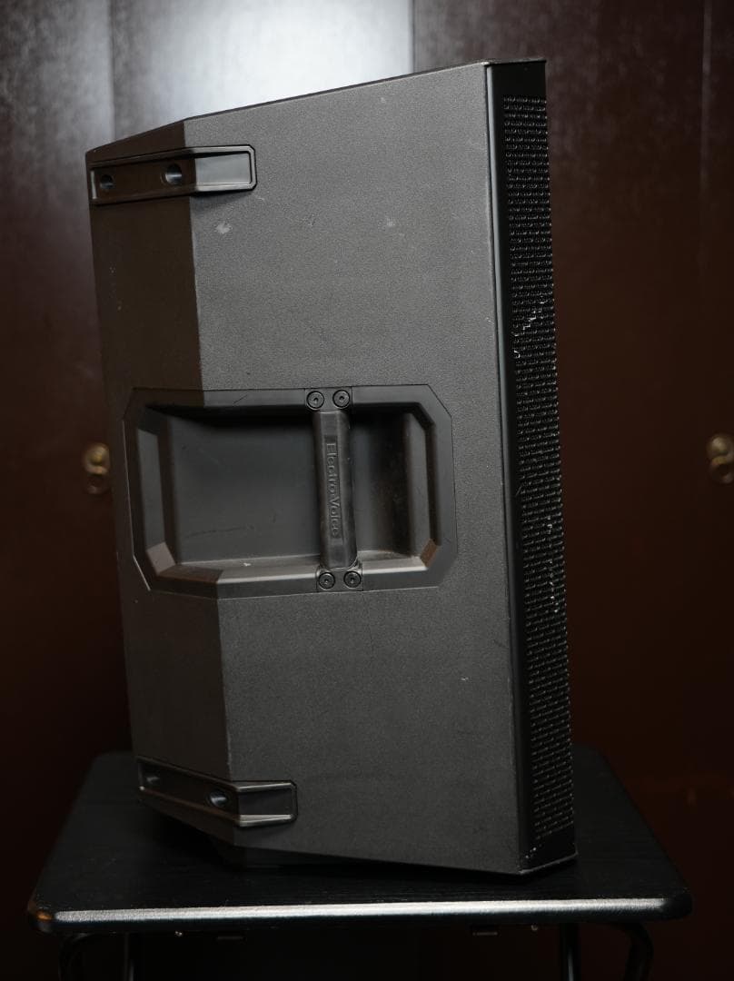 エレクトロボイス　ZLX-12P（2本）専用カバー付