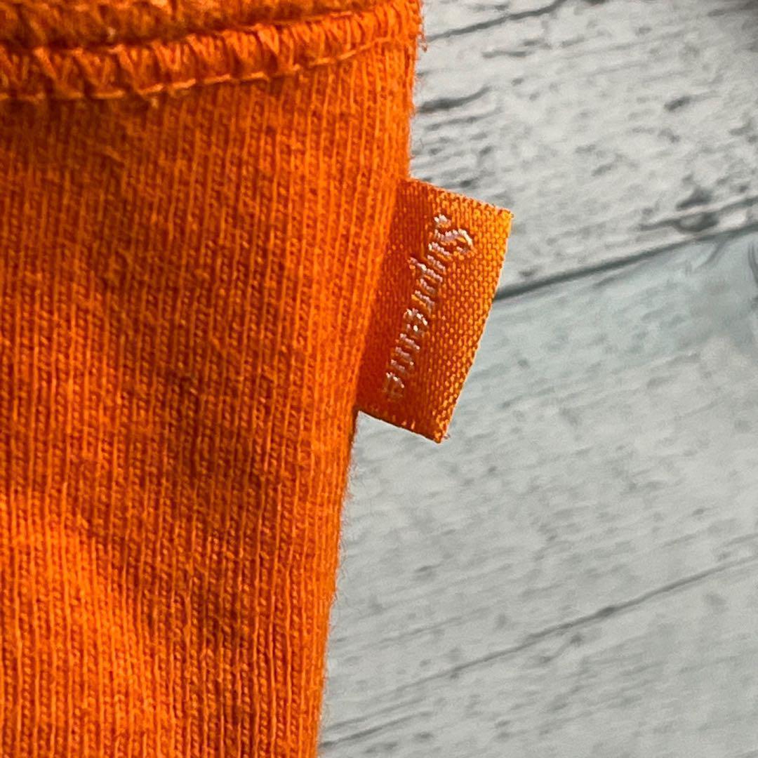 【川口春奈着用モデル】 シュプリーム☆ センター刺繍ロゴ入りパーカー　オレンジ.