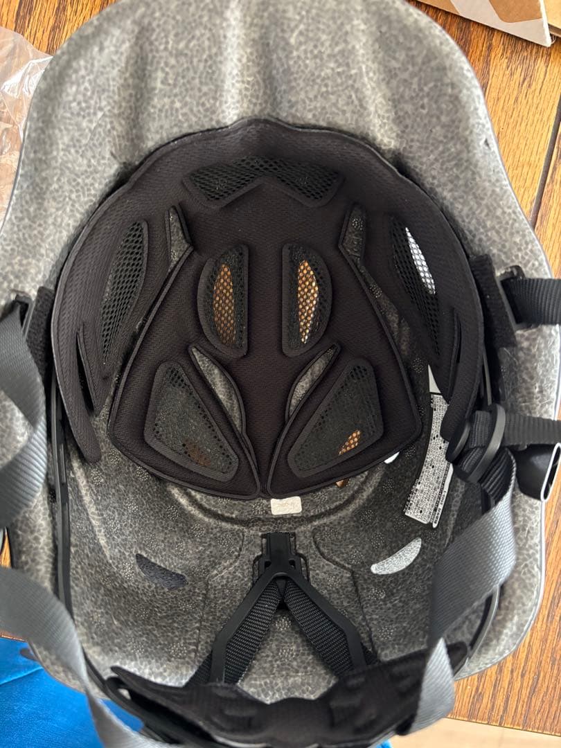 ANCHOR RL1 油圧式 クロスバイク ヘルメット付 追記あり