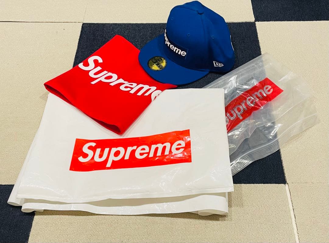 れ*ね様 シュプリーム ネックウォーマー　キャップ帽　新品 org.jpg