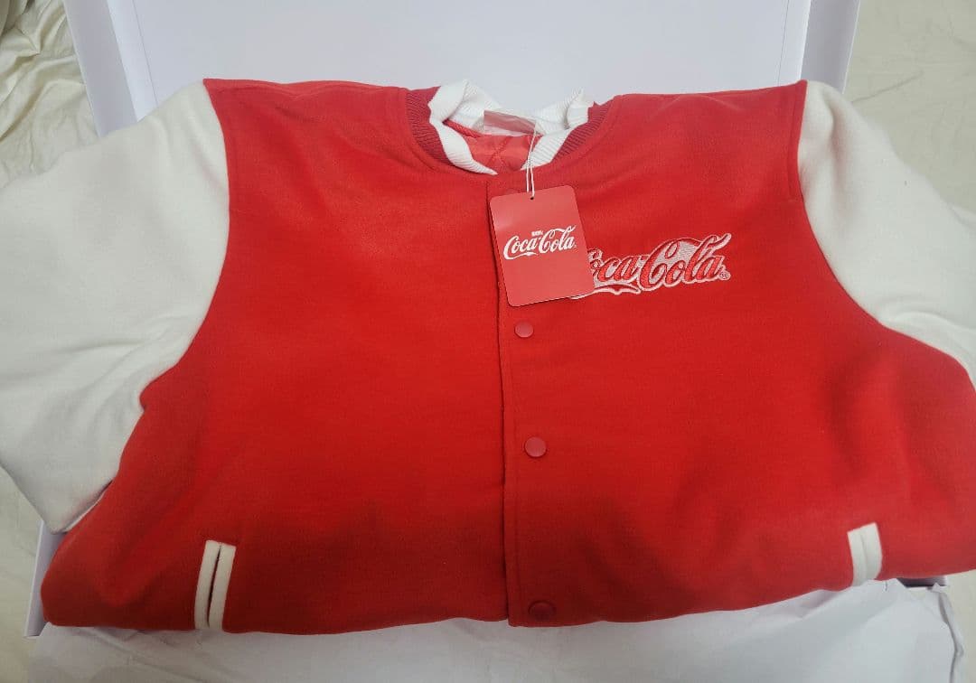 非売品コカ・コーラマーベルコラボXXLスタジャンデッドプール