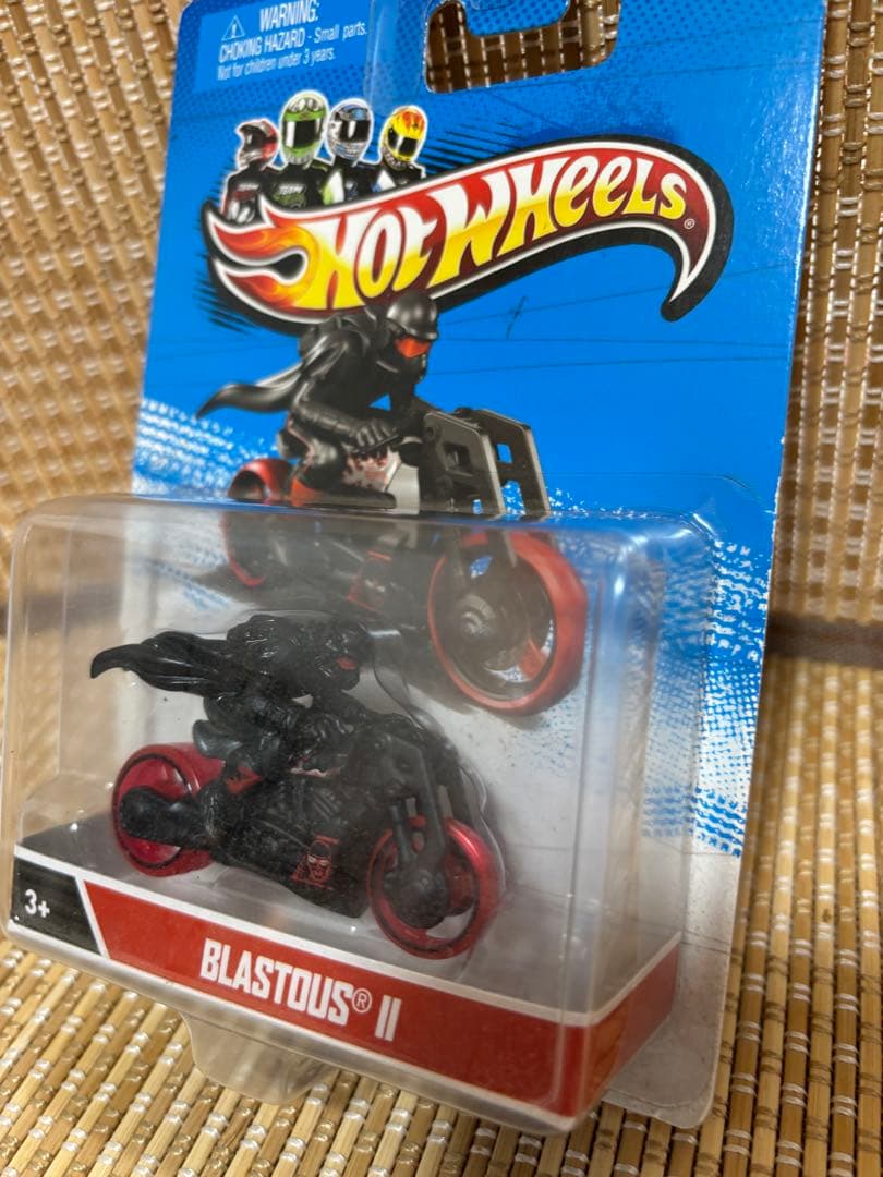レア品！ Hot Wheels BLASTOUS II ミニカー バイクシリーズ
