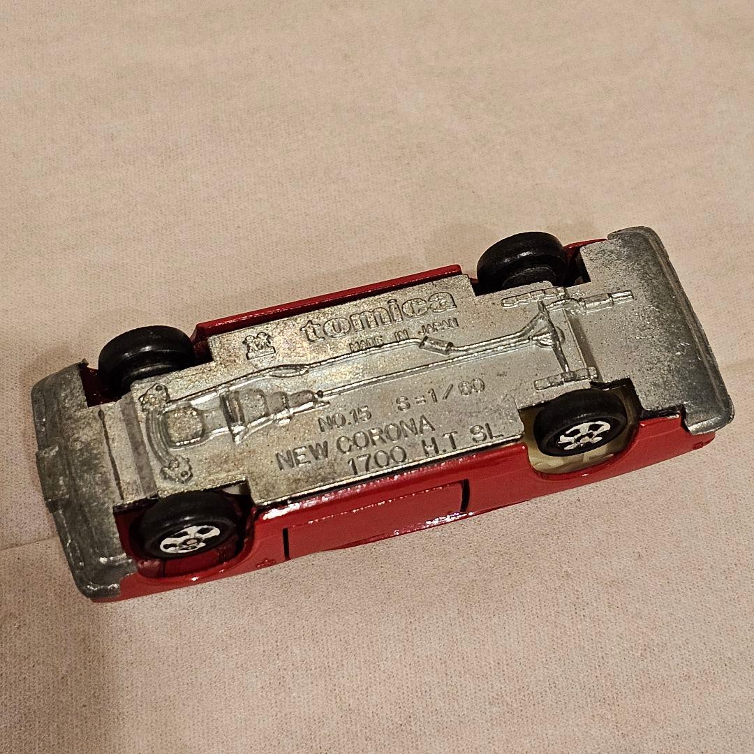 【トミカ】No.15 トヨタ ニューコロナ ハードトップ 1Aホイール 黒箱
