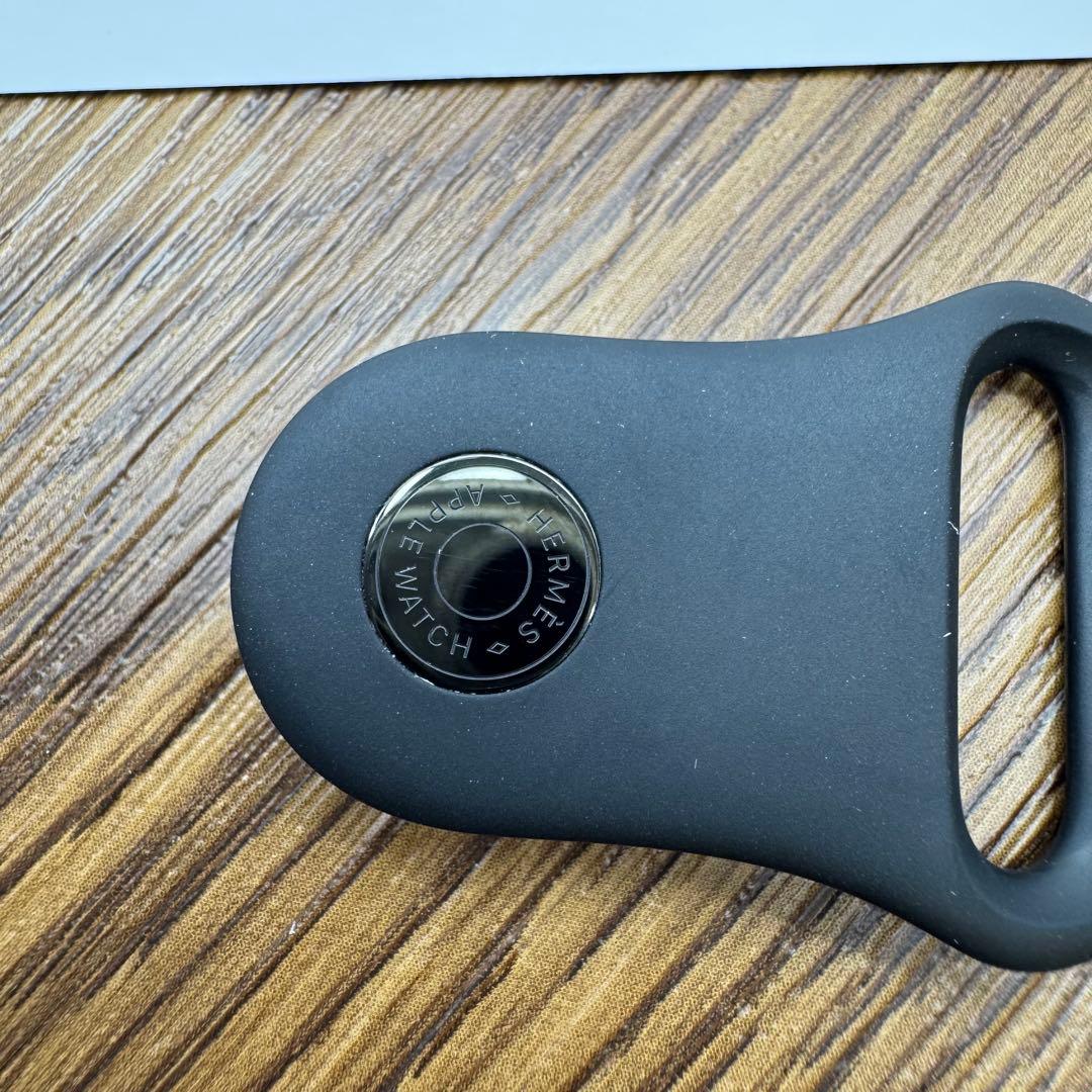 2201 Apple Watch エルメス　ブラック　黒　ラバー　シリコン