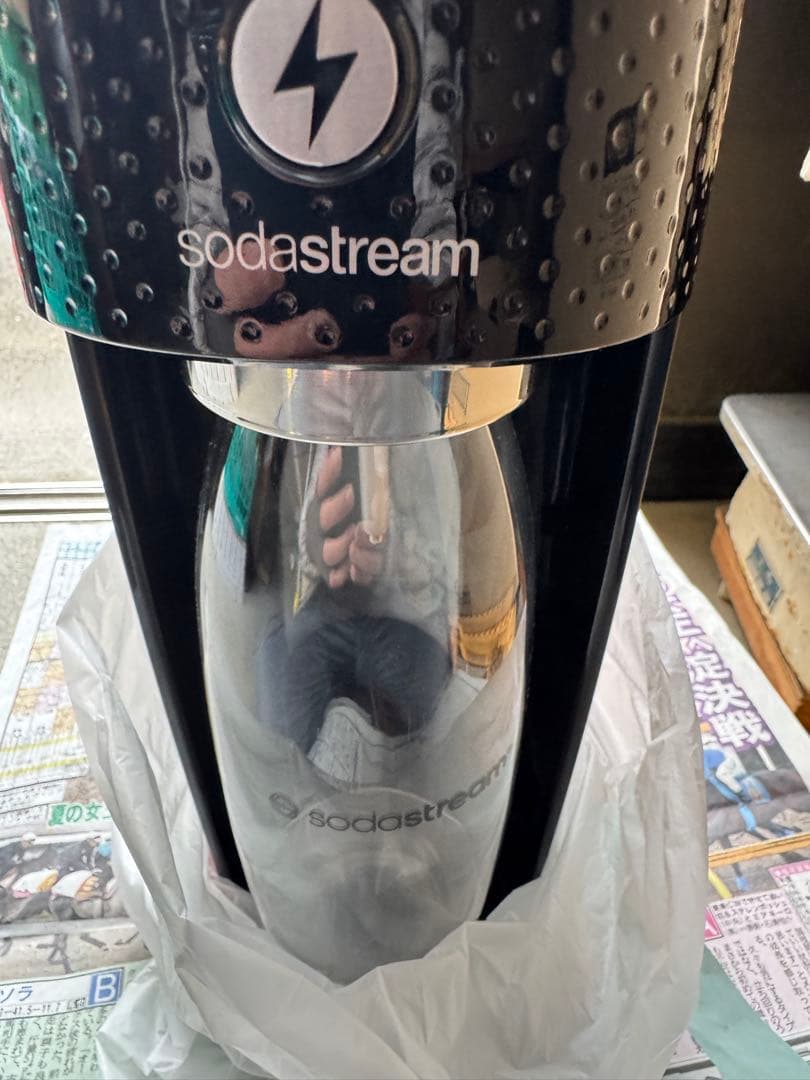 ソーダストリーム　炭酸水メーカー 約5秒で作成 強さ選択可能