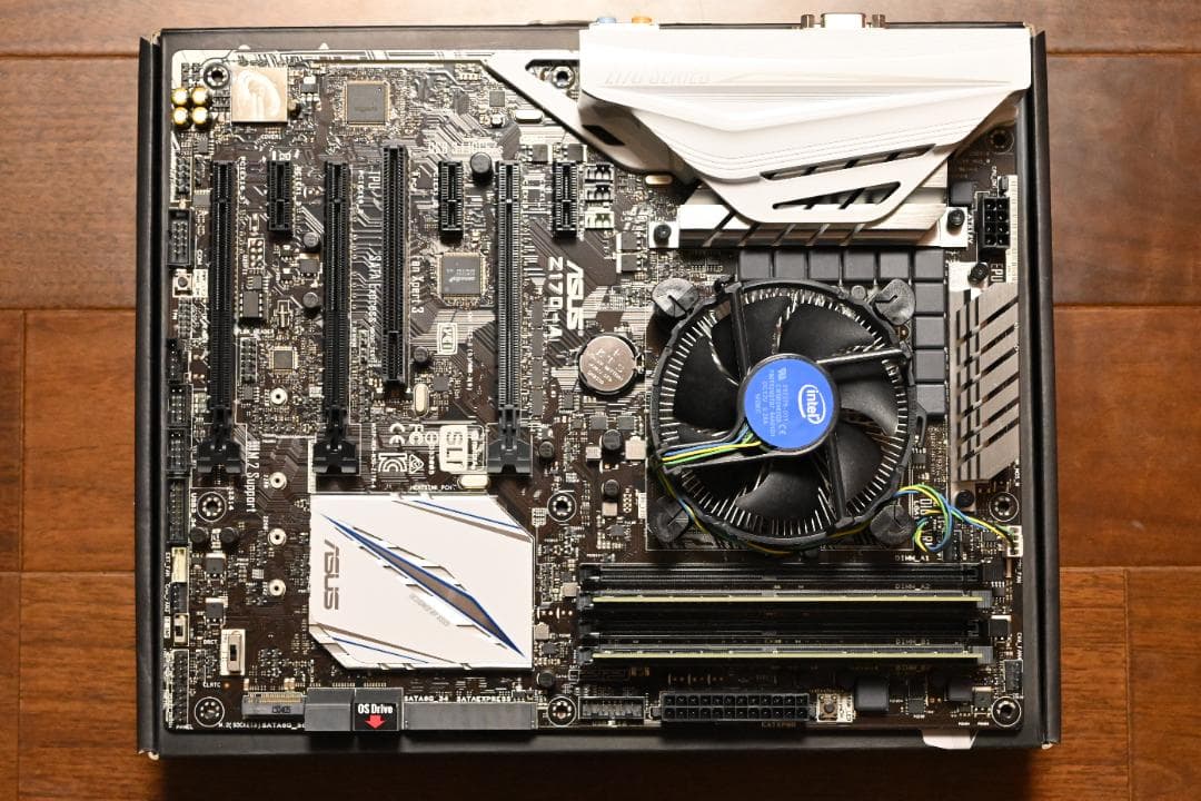 Core i7-6700 + ASUS Z170-A マザーボード