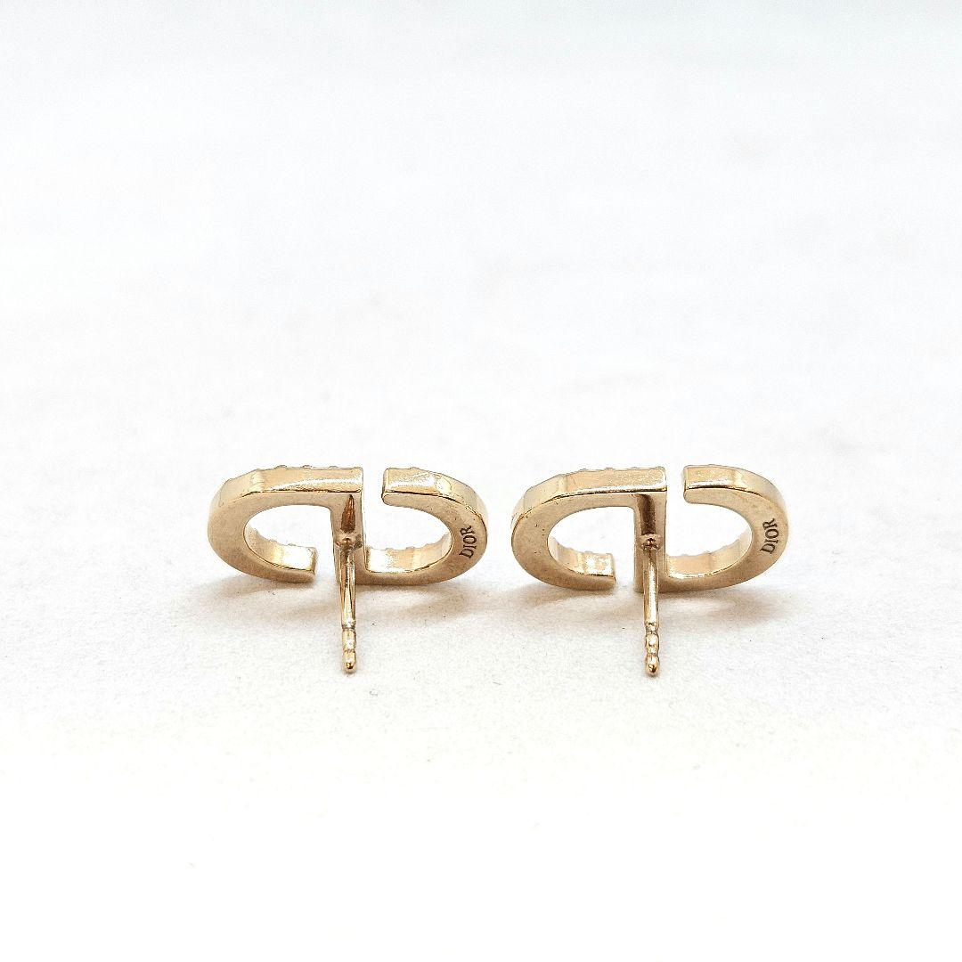 Dior ディオール PETIT CD スタッド ピアス メタル＆クリスタル - メルカリ