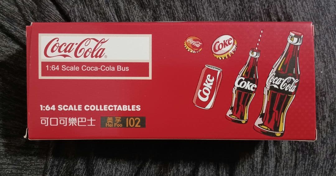 ミニカー TINY Coca-Cola Bus 1:64