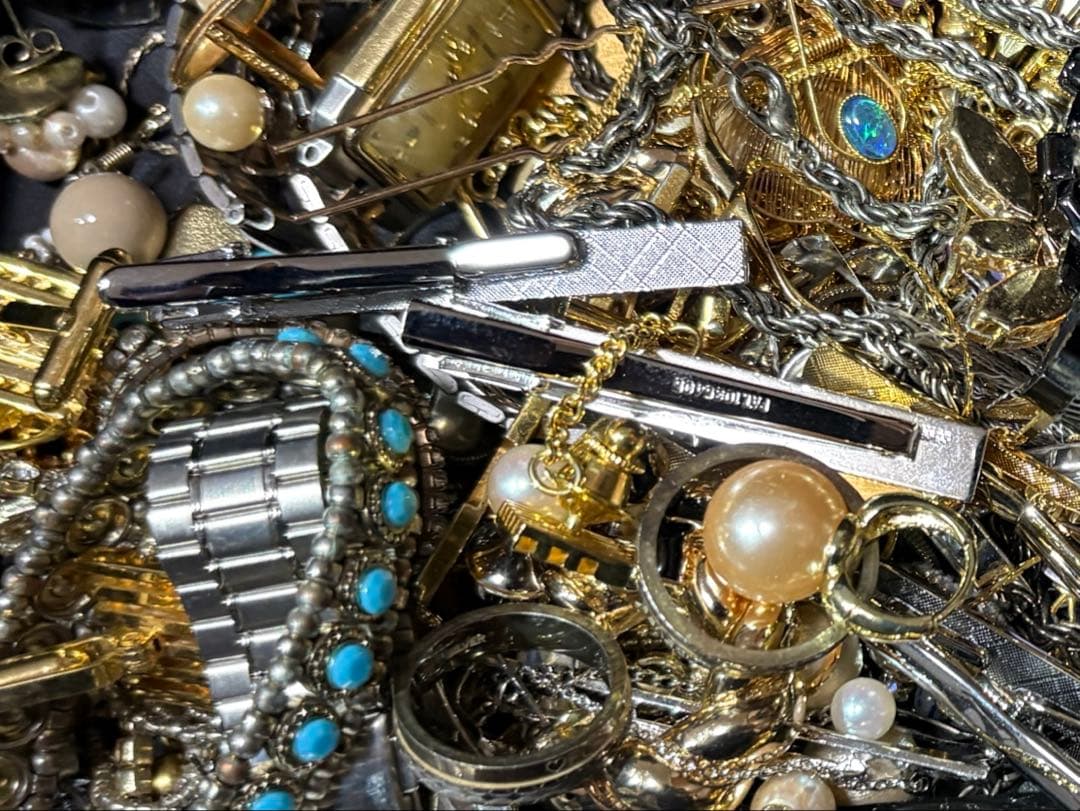 イミテーションまとめ　約1kg シルバー、天然石、金メッキ含む