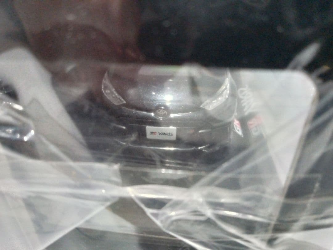 1/30 トヨタ　カラーサンプルミニカー　新型GRヤリス　プレシャスブラック