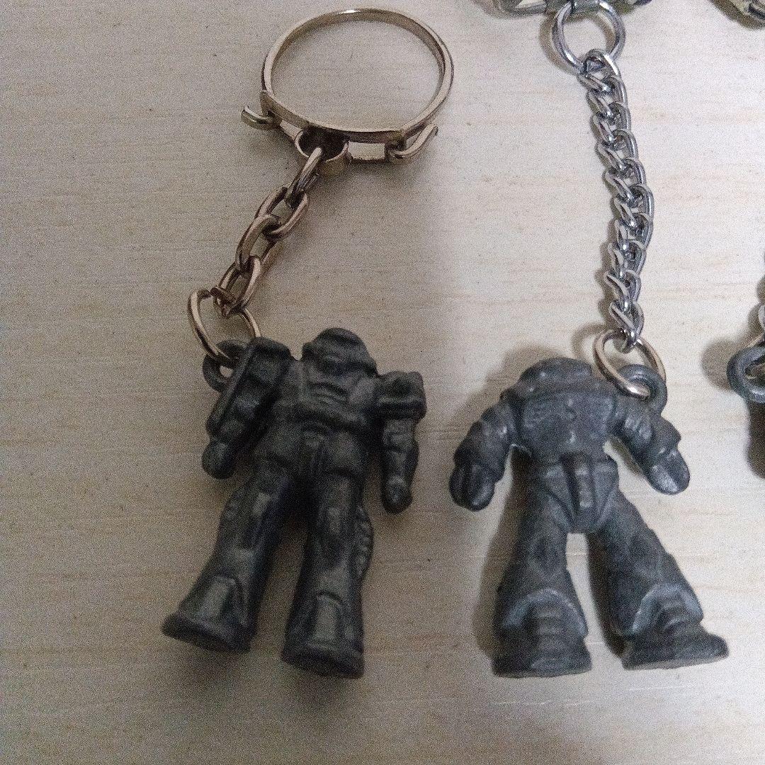 機動戦士ガンダム 鉄キーホルダー 11個セット