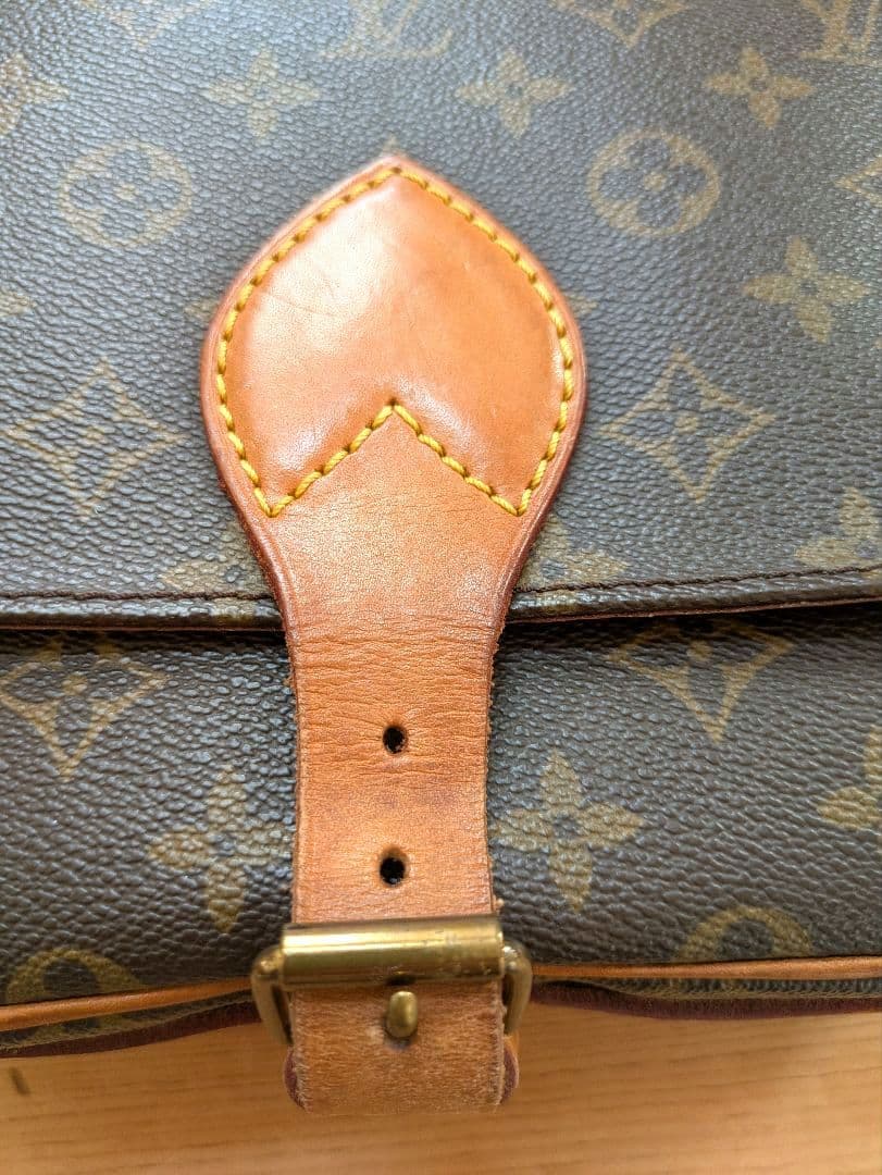 Louis Vuitton ショルダーバッグ ダークブラウン モノグラム