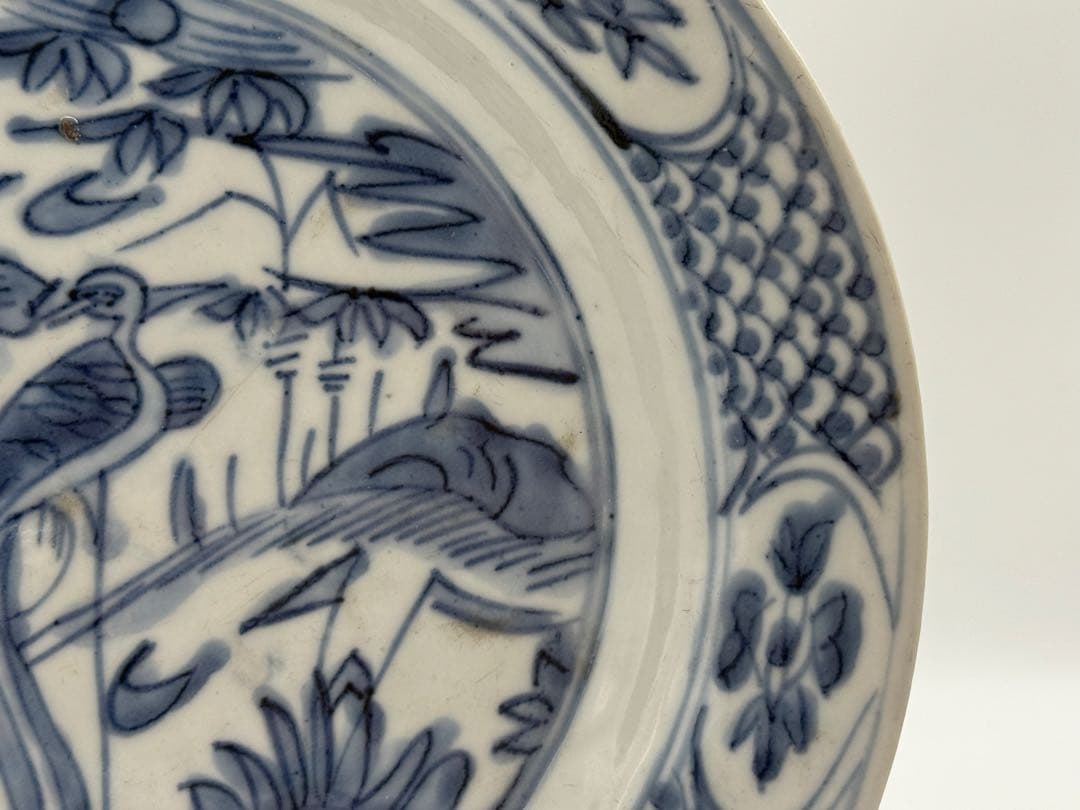 中国　明時代　染付　孔雀牡丹紋大皿　古染　送料込み250622