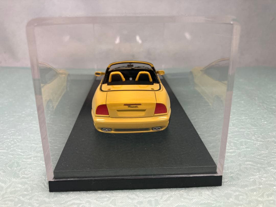BBR マセラティ　4200 スパイダー2001年　イエロー