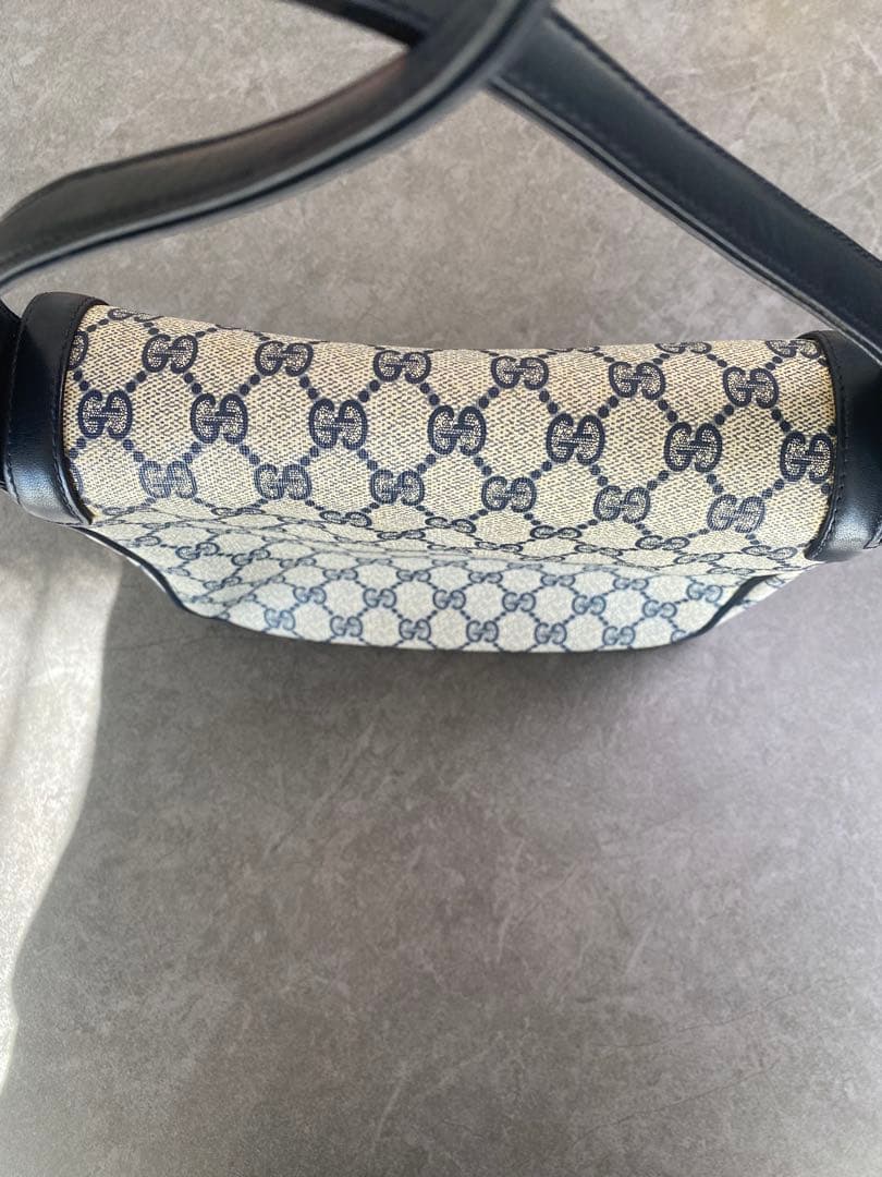 GUCCI GGパターン ショルダーバッグ ネイビー/アイボリー