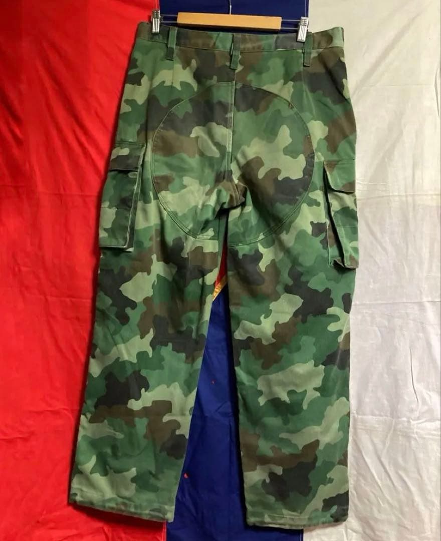 ユーゴスラヴィア連邦軍M93カモパンツ 96cm 実物中古 1999年製 【楽天
