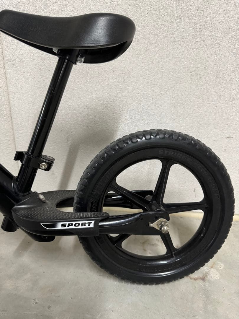 STRIDER バランスバイク SPORT 12インチ 黒