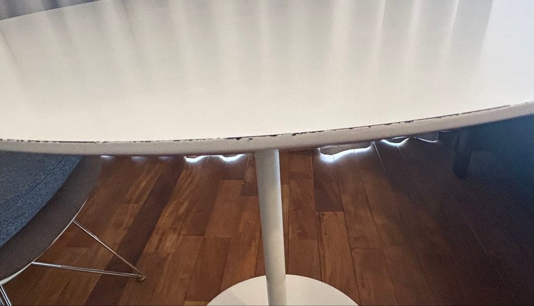 ミッドセンチュリーラウンドテーブル