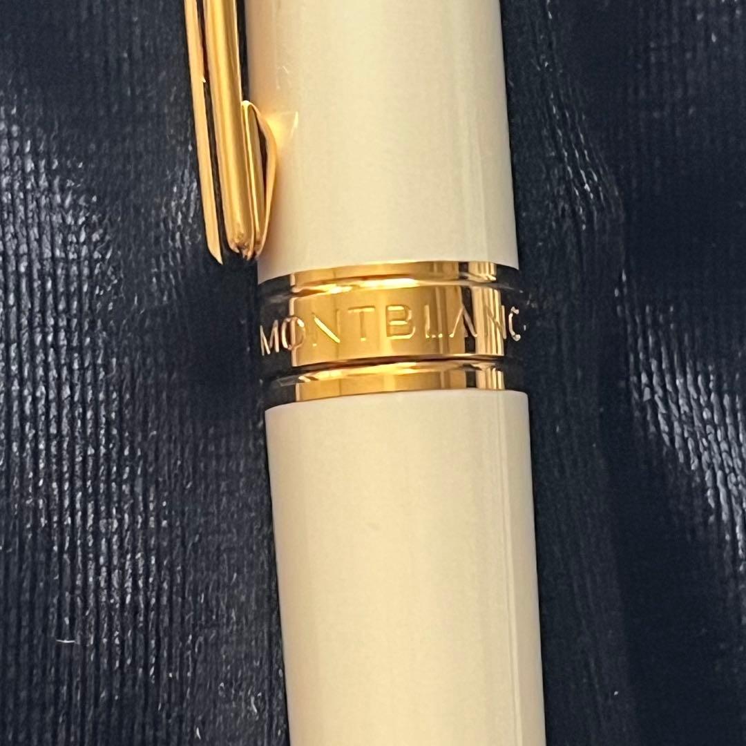 ❤️Mont Blanc♡希少キャップ式.白軸ボールペン♡未使用品 ❤️Mont
