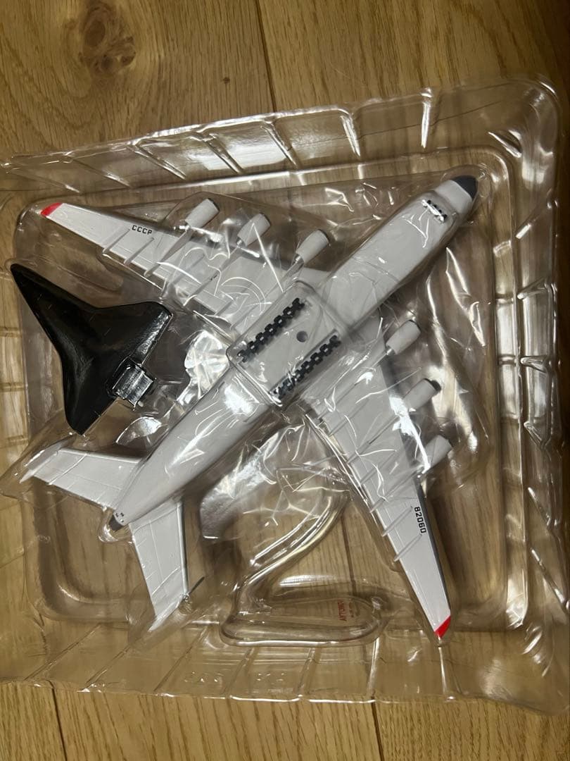 再値下】アントノフAn225ムーリヤ + スペースシャトルブラン(1/400