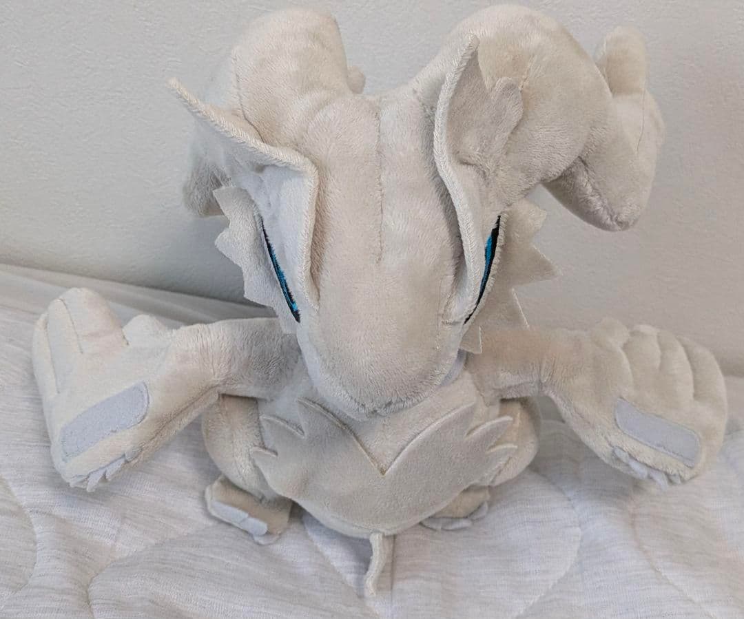 ポケドール レシラムドール