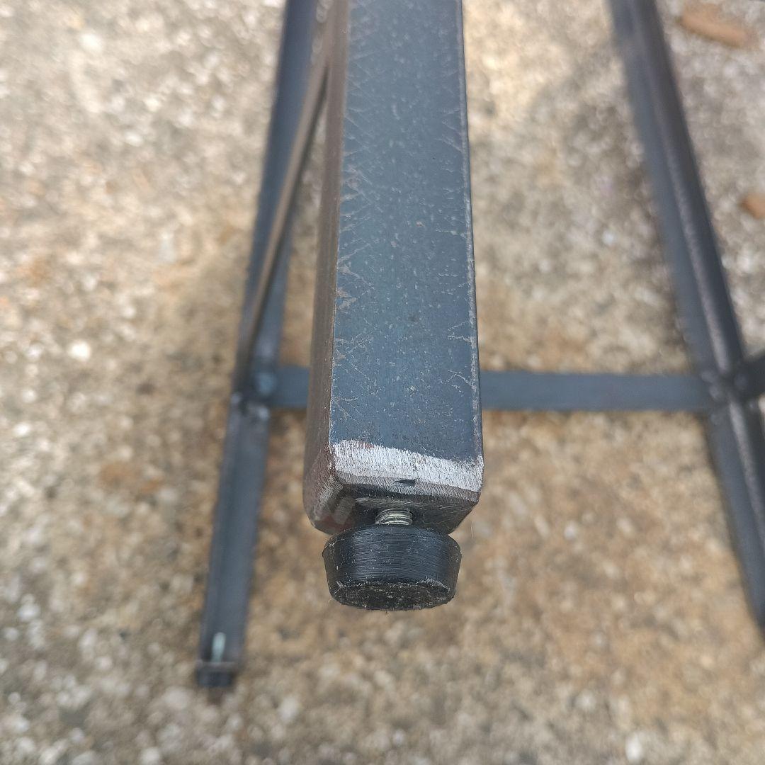 S*y様 5004）円形木製座面のアイアンスツール　ヴィンテージ　インダストリア