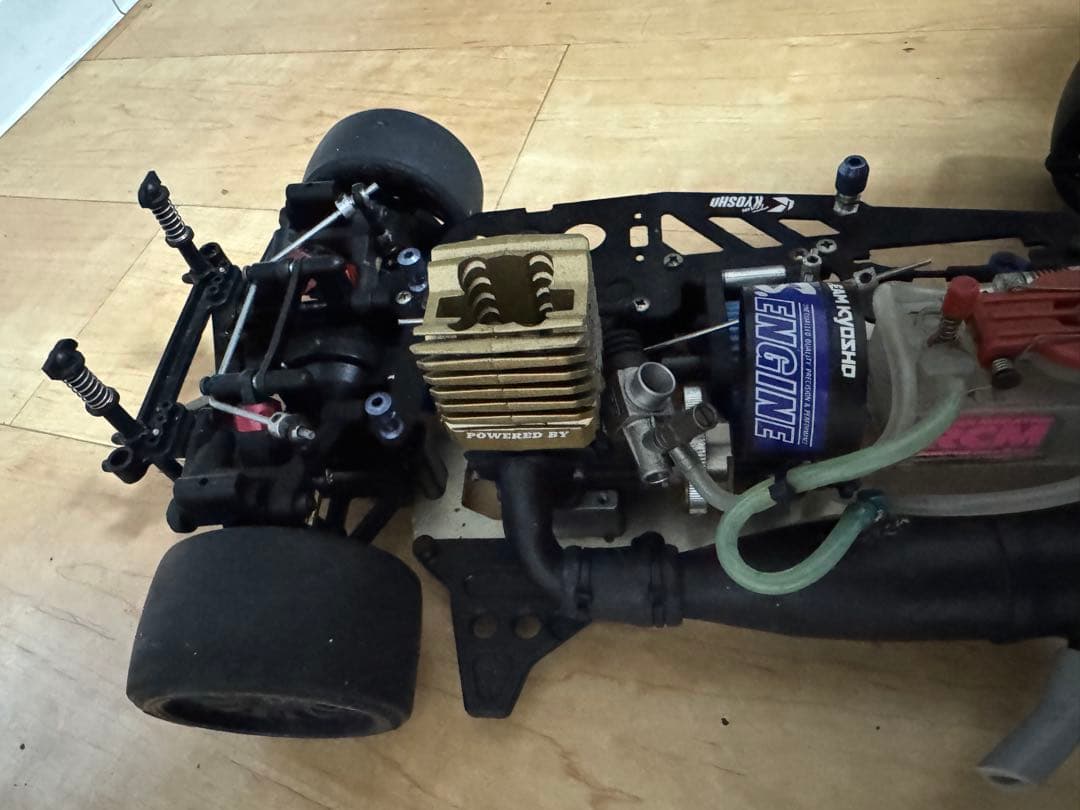 Kyosho ガソリンエンジン ラジコンカー