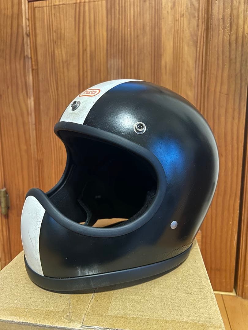 TT&COトゥーカッター ヘルメット ブラック/ホワイト