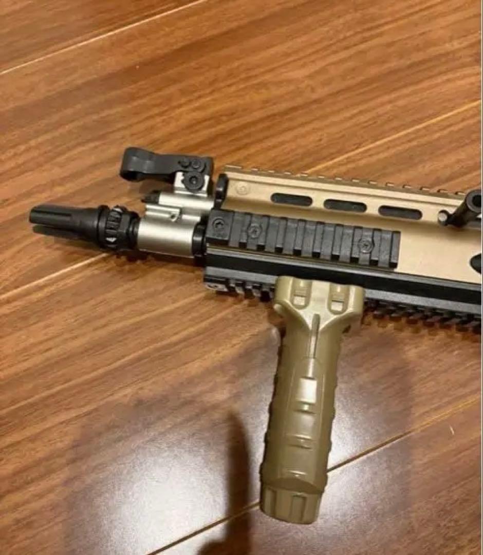 SCAR-L CQC 電動ガンBOYs ライト、スコープ付き