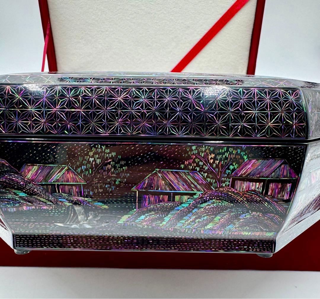 韓国製　八角螺鈿細工　漆器　螺鈿細工　小物入れ