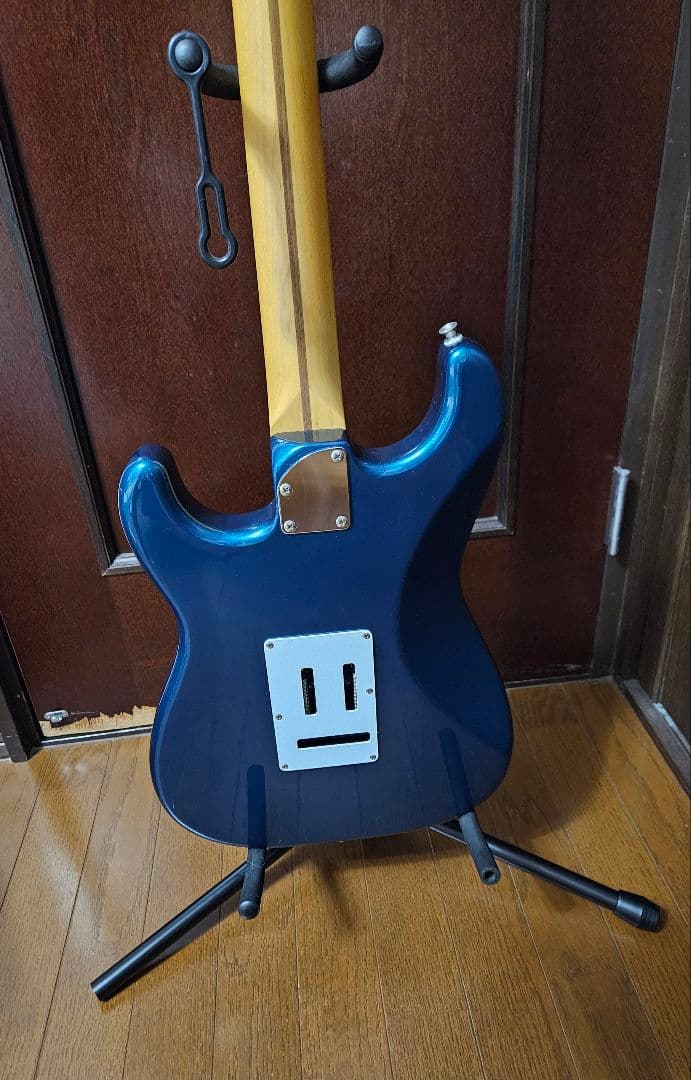 定価9】History CZ-SV/M エレキギター ブルー ケース付き